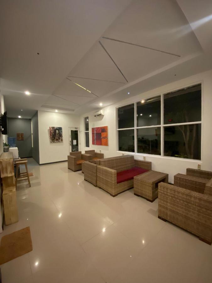 The Packerbox Hostel Batununggul Luaran gambar